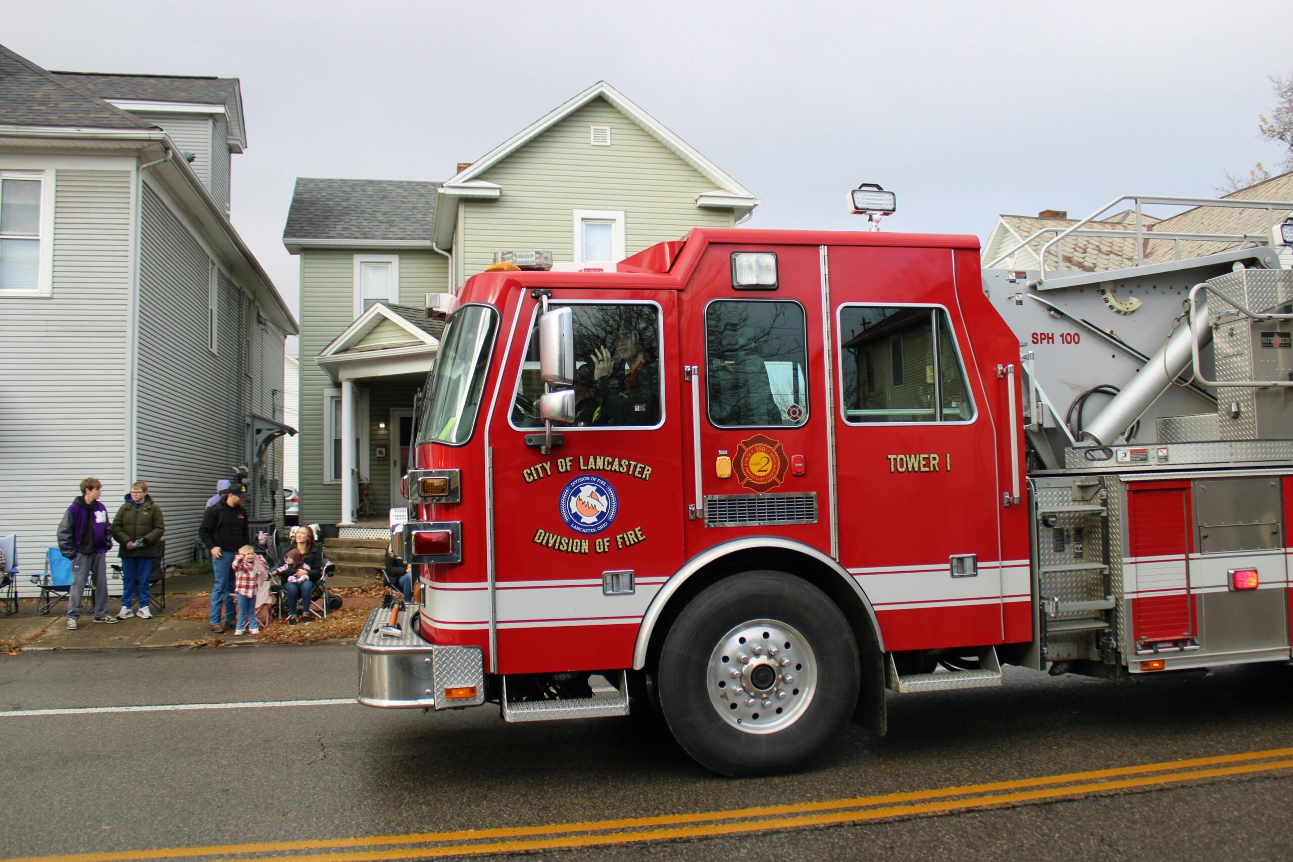 Kostenloses Stock Foto zu aktive menschen, einsatzfahrzeug, engagement f&Atilde;&frac14;r die gemeinschaft
