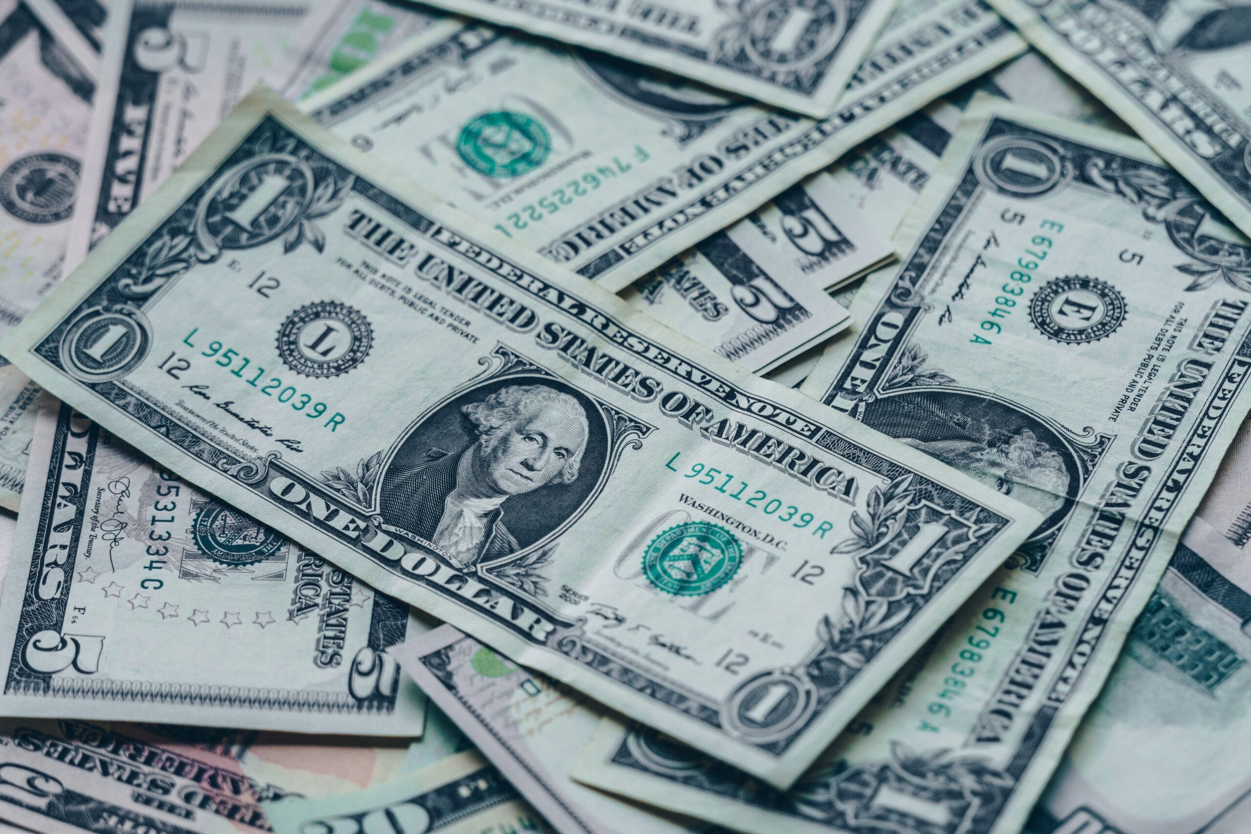 Kostenloses Stock Foto zu amerikanische banknoten, amerikanische währung, banknoten
